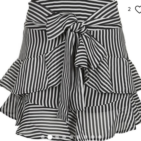 ⭐️Topshop Striped Layered skirt - Picture 2 of 10